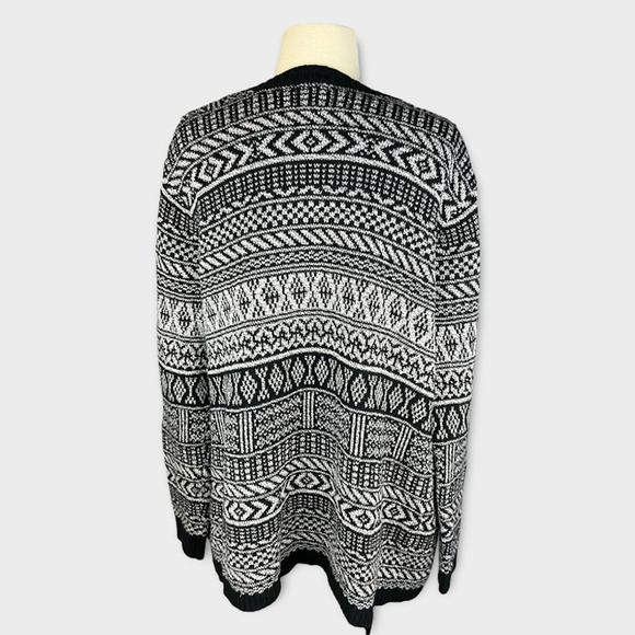 ❌SOLD❌Merona | Women's Open Front Tribal Cardigan | Size Large - Picture 5 of 7